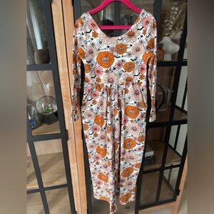 NWT Halloween floral groovy print jumpsuit long sleeve bat pumpkins toddler girl